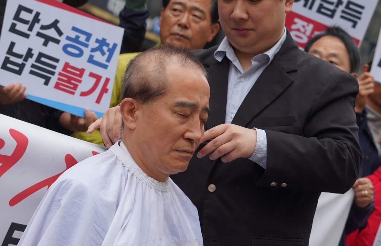 국민의힘 인천 연수구갑 국회의원 재보궐선거 공천을 둘러싸고 심각한 갈등